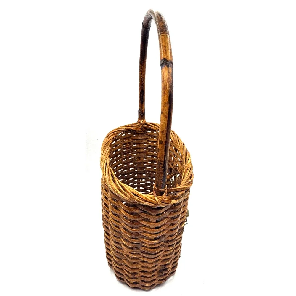 Vintage Farmhouse Basket with Strawberries Bamboo Handle 17x6